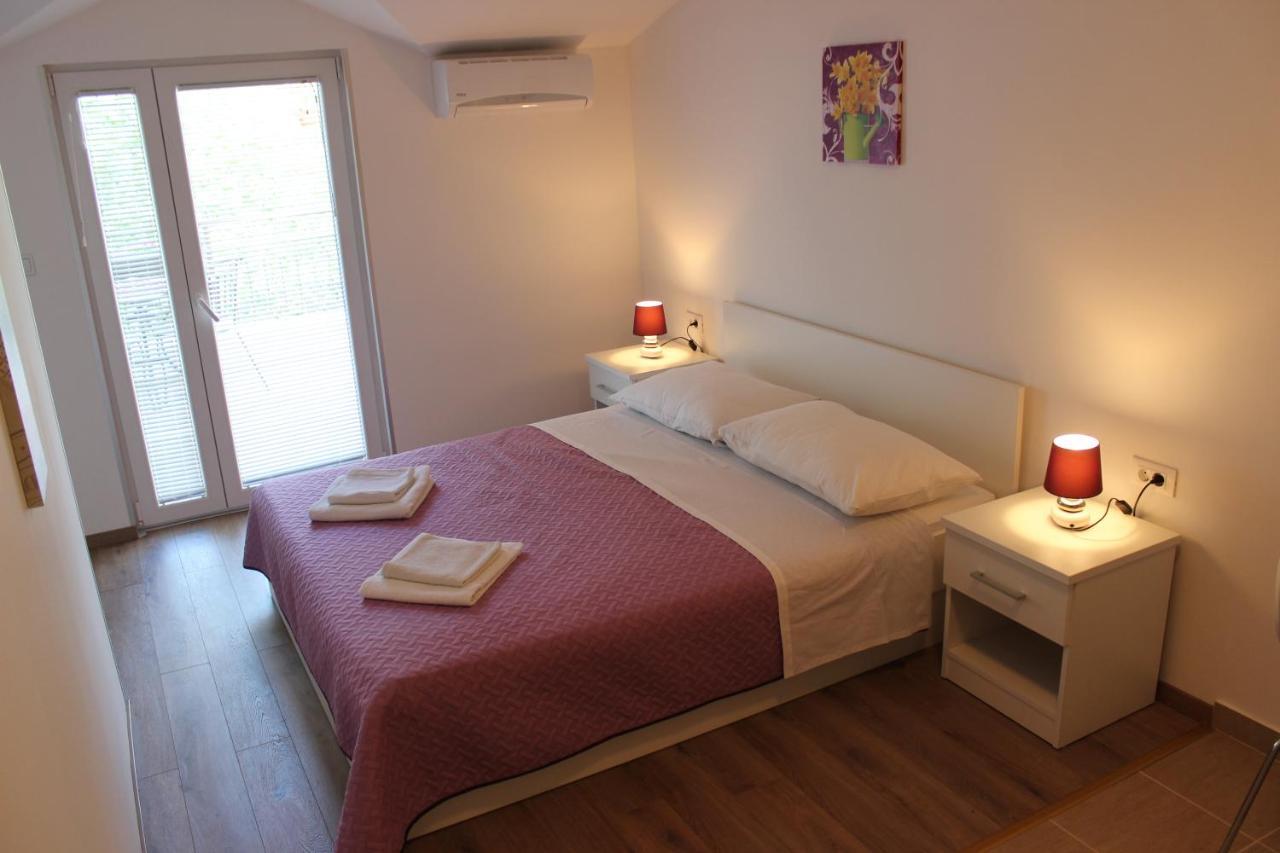 Apartments Mateljak Carnac Phòng bức ảnh